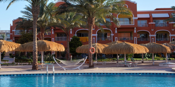 Proyectos Construcción de Piscinas Alcorcón · Piscinas para Comunidades Vecinos / Propietarios